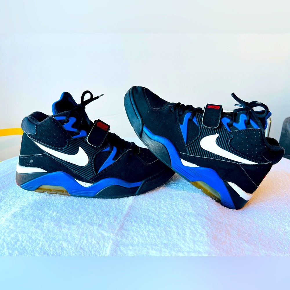 Vintage Nike Retro Air Force 180 'Barkley' 2016